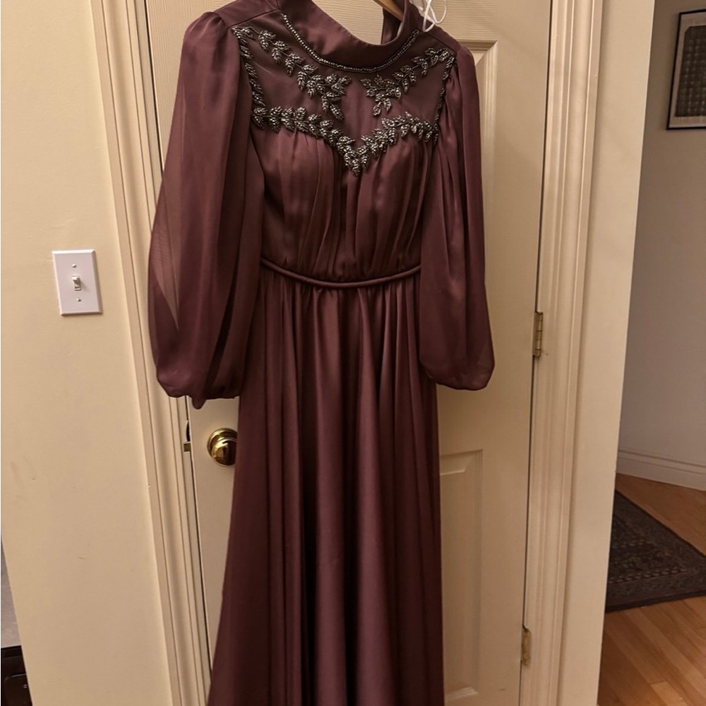 Purple Long Sleeve Dress with Elegant Design